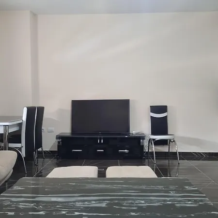 Apartamento King And Full Service Shëngjin